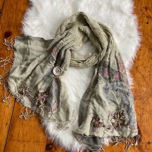 Embroidered Scarf with flowers